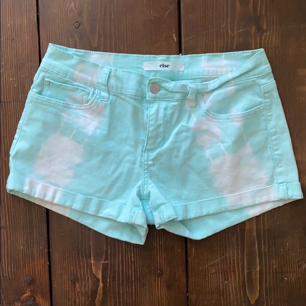 Else Tie Dye shorts